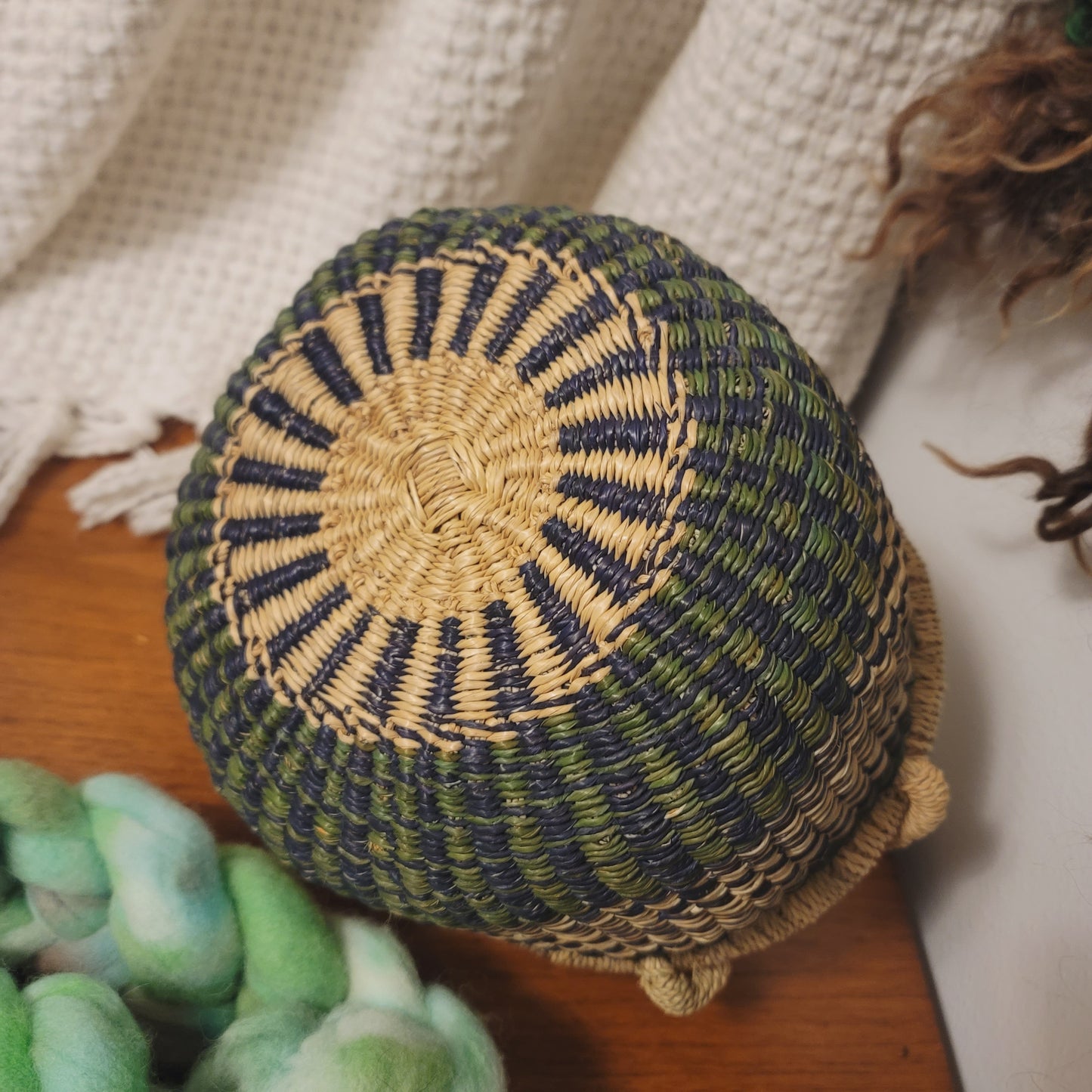 Midnight Bayou Small Round Bolga Basket