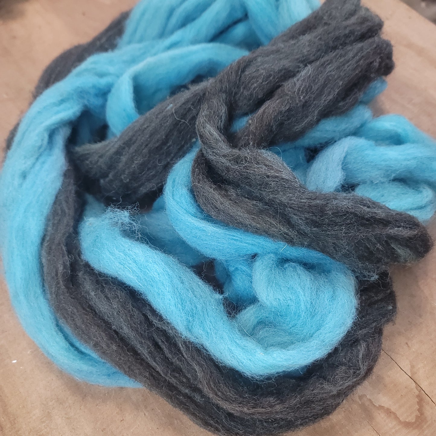 Cheviot & Crossbreed Wool Roving - Double-Dipped Colors