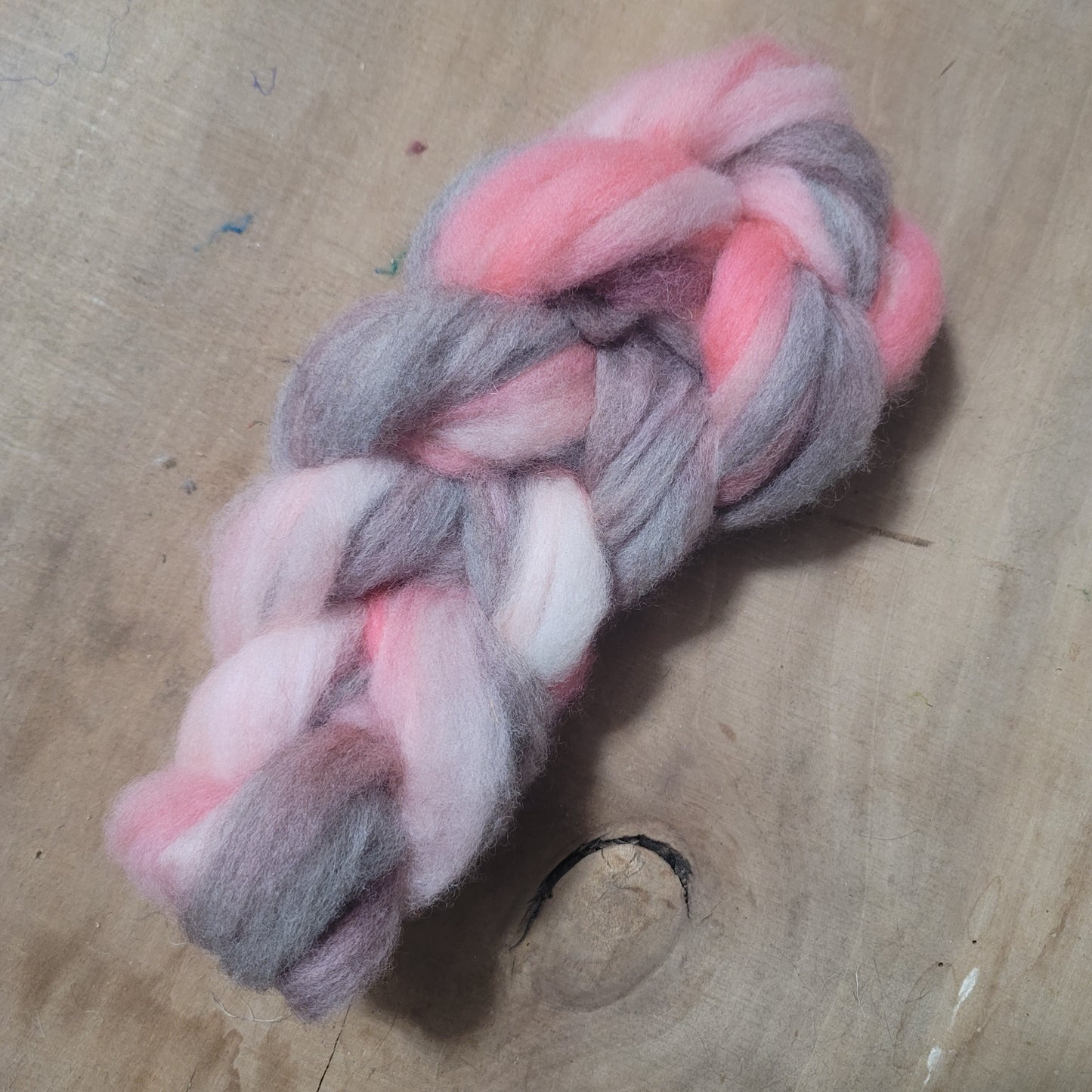 Perendale Wool Roving - Pinks