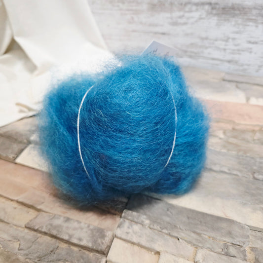 Lincoln Longwool - Electric Blue Roving