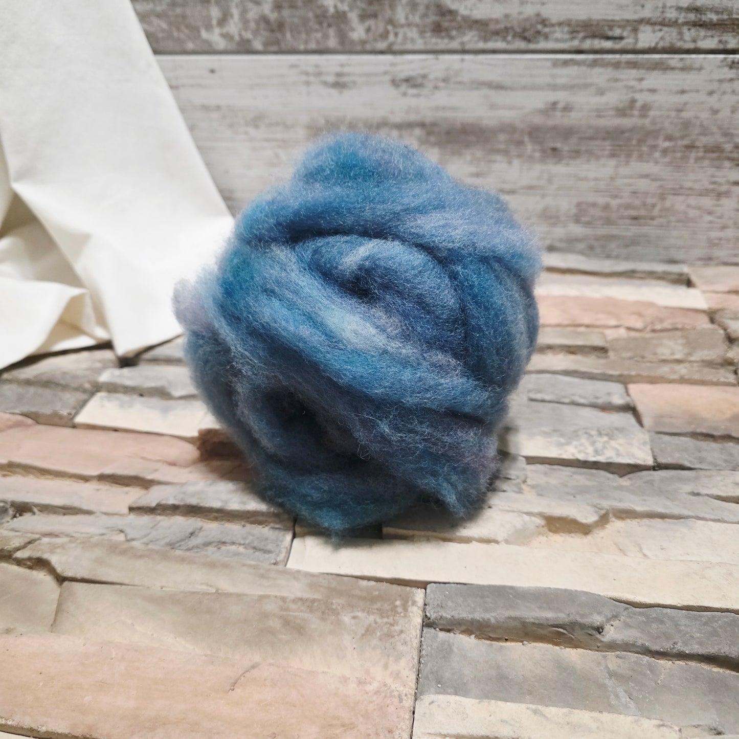 North Country Cheviot Dyed Roving - Blurple