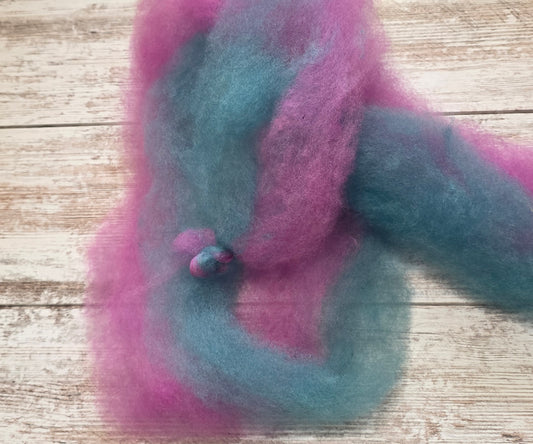 BFLX Dyed Roving - Pink/Teal, 1 oz